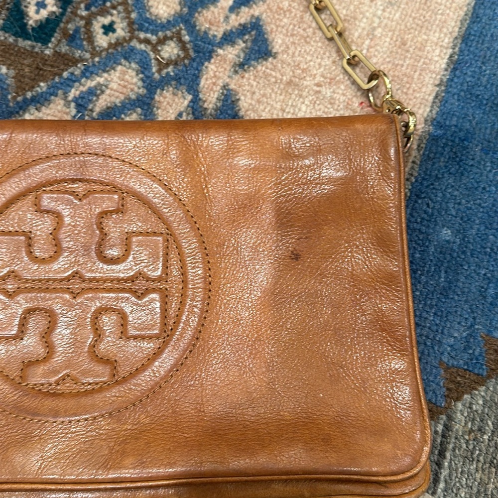 Tory Burch Tan Leather Shoulder Bag - Picture 2 of 3